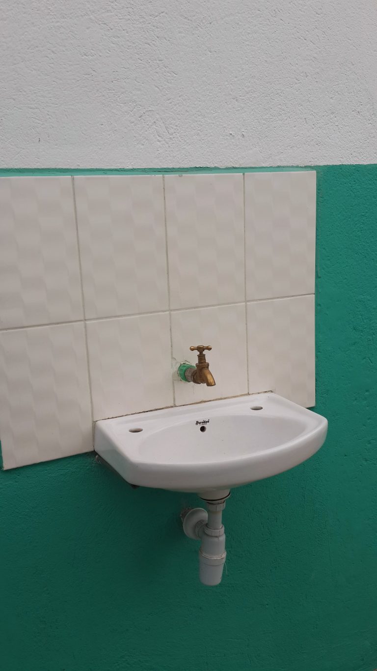 Read more about the article Mwiki Primary School WASH Project | Tax Deductible School Water Kenya